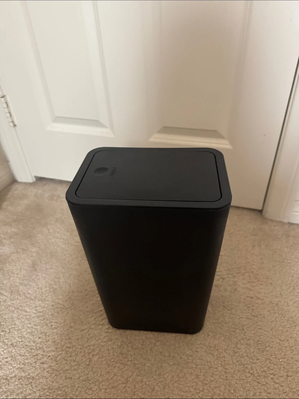 Amazon sleek black